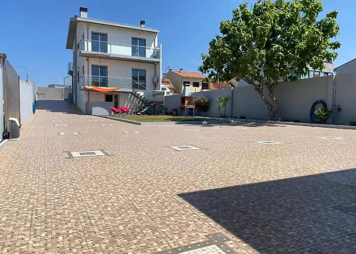 Angeiras House - Porto - By The Sea